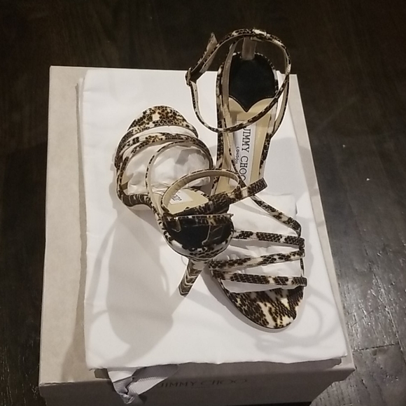 Shoes - Picture 3 of 5